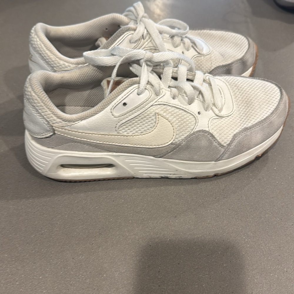 Nike air